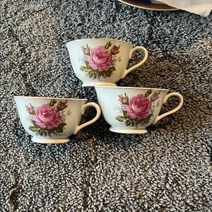 Floral Rose Teacup Set - Pink and White